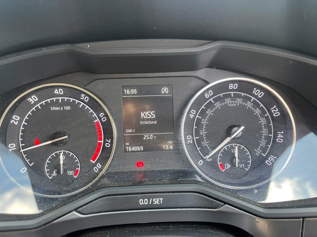 Skoda Superb Superb Se L Executive Tdi S-a Grey #39