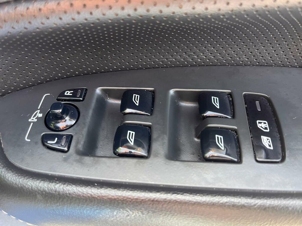 Volvo XC90 D5 Powerpulse Awd R-design Towbar Xen Silver #20