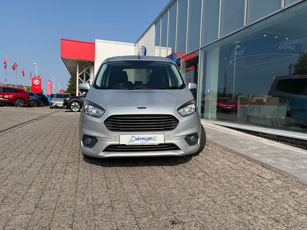 Ford Tourneo Courier 1.5 Tdci Zetec Mpv Euro 6 100 P Silver