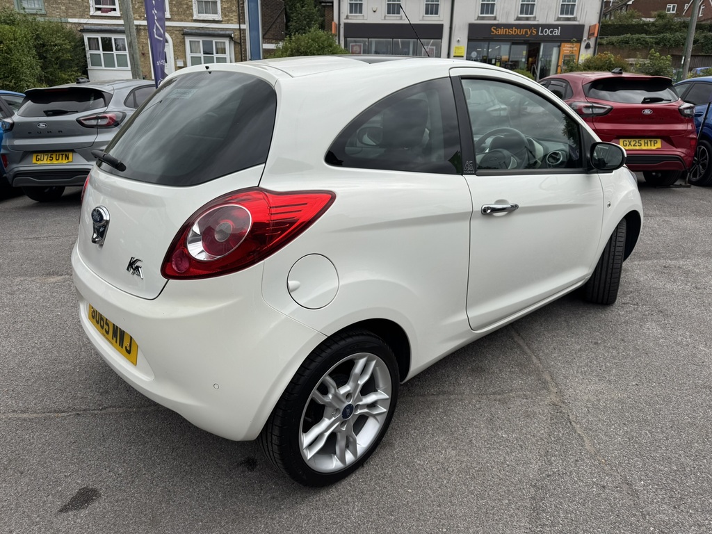 Ford KA 1.2 Titanium Hatchback Euro 5 6 White #5