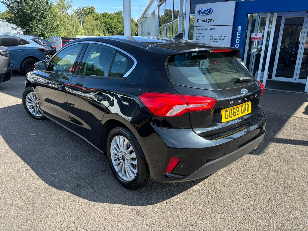 Ford Focus 1.0T Ecoboost Titanium Hatchback GU68OWD Black #5