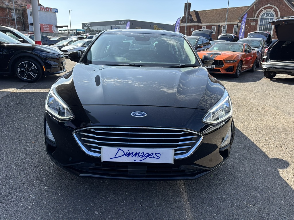 Ford Focus 1.0T Ecoboost Titanium Hatchback GU68OWD Black #2