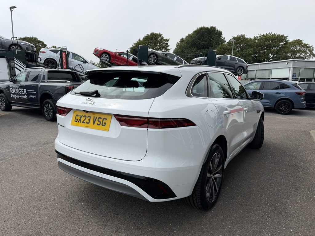 Jaguar F-Pace 2.0 P400e R-dynamic Se Black Awd Estate Black #3
