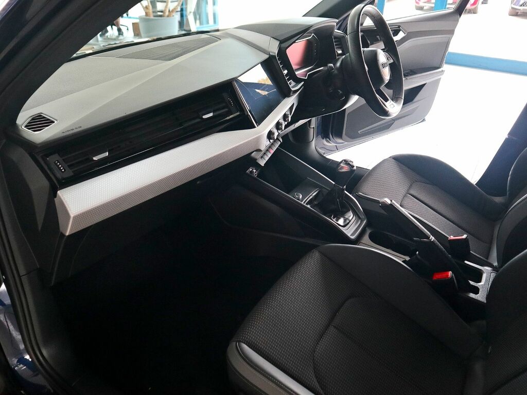 Audi A1 1.0 S Line 25 Tfsi Sportback MC24VCE Blue #4