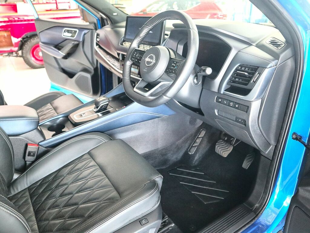 Nissan Qashqai 1.3 Tekna Dig-t Mhev Xtronic YR72XHC Blue #3