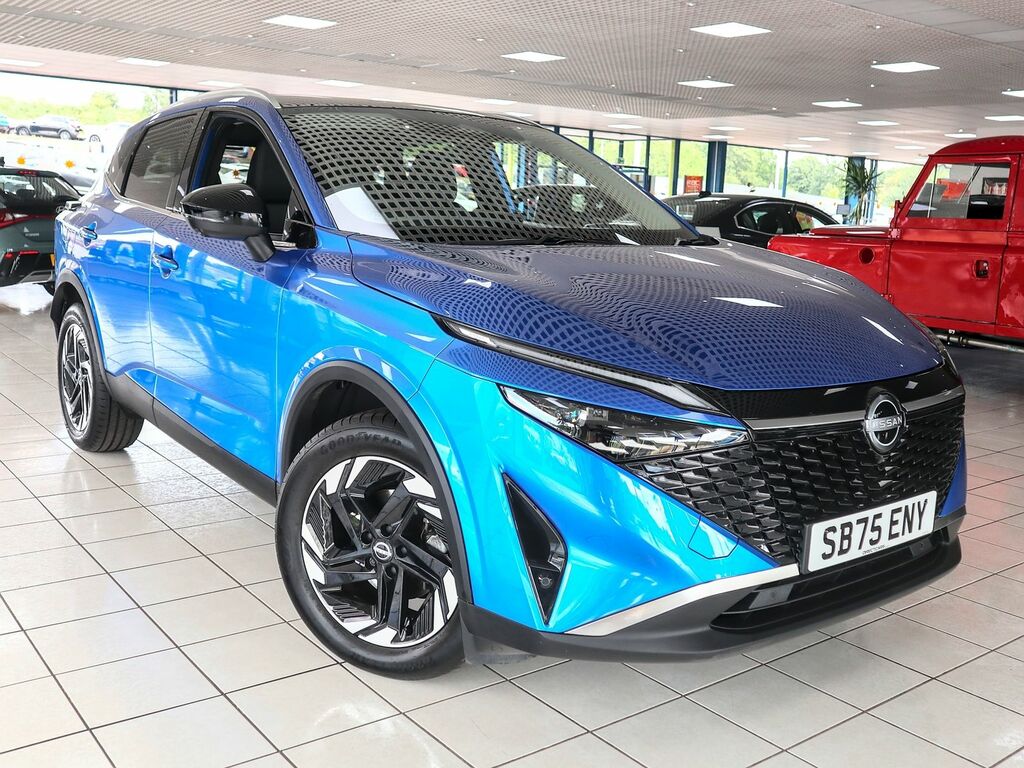 Nissan Qashqai 1.3 N-connecta Dig-t Mhev SB75ENY Blue