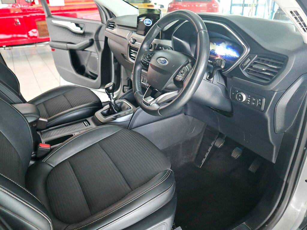 Ford Kuga 1.5 Titanium Edition Ecoboost YS21OMZ Silver #3