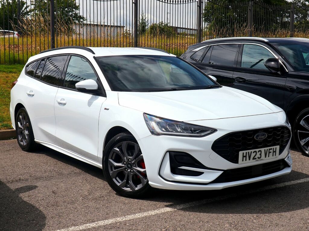 Ford Focus St-line Ecoboost HV23VFH White