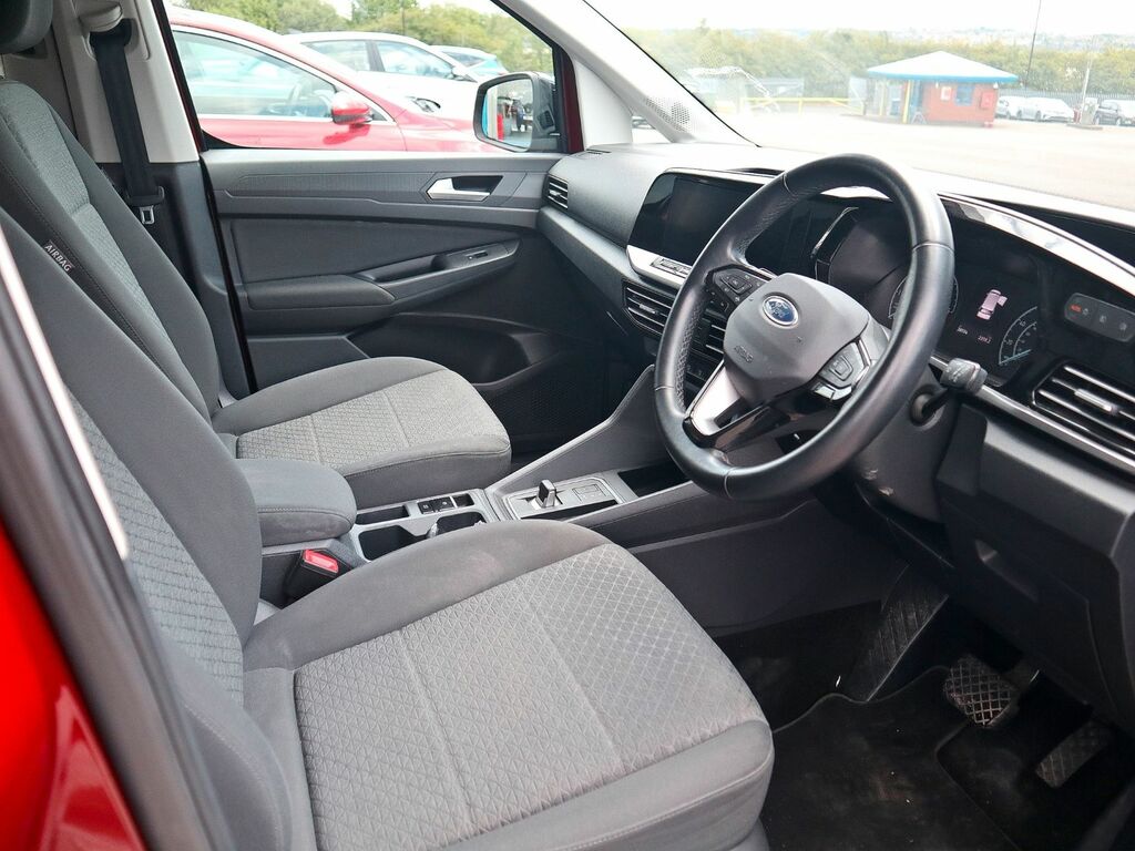 Ford Grand Tourneo Connect 2.0 Titanium Ecoblue Red #3