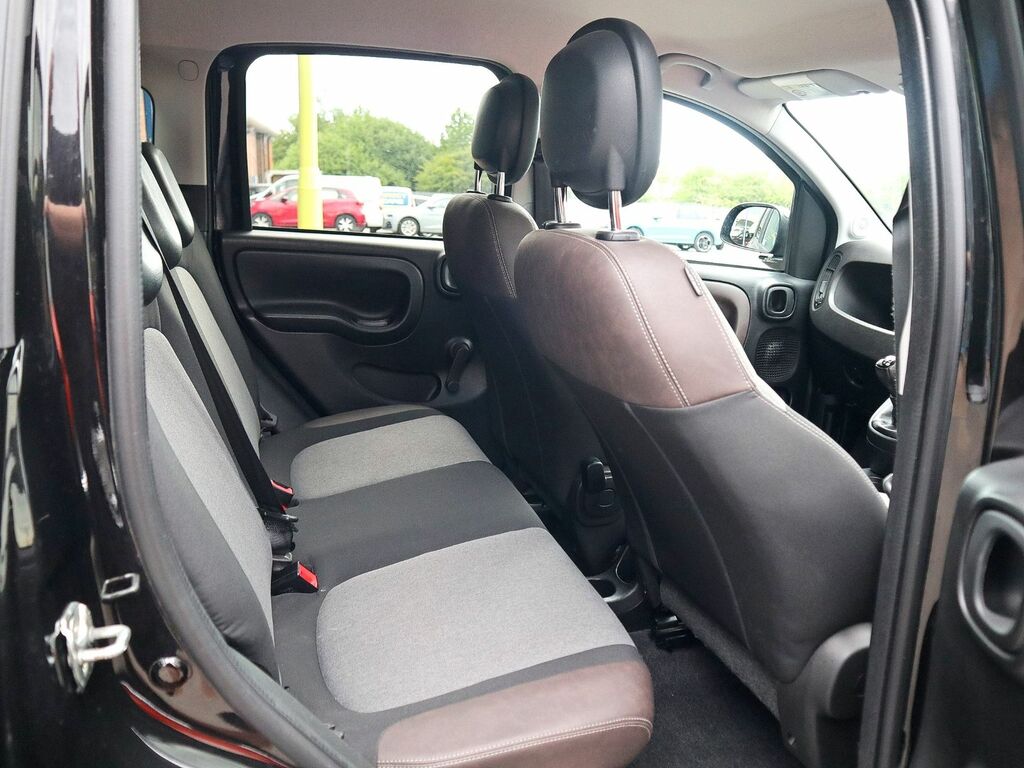 Fiat Panda Cross Mulitjet 4X4 Black #4