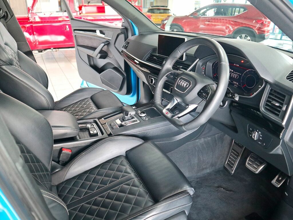 Audi Q5 2.0 S Line 40 Black Edition S Tronic Quattro PX69MWW Blue #3