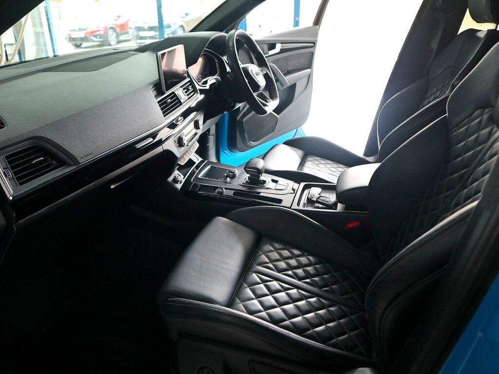 Audi Q5 2.0 S Line 40 Black Edition S Tronic Quattro PX69MWW Blue #4