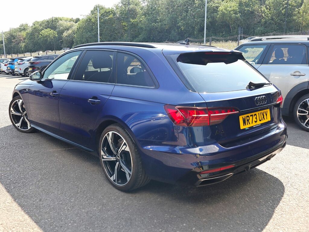 Audi A4 Avant Avant S Line Black Edition 35 Tfsi S Tronic Blue #2