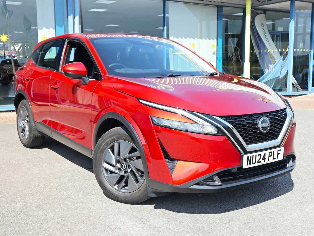 Nissan Qashqai 1.3 Acenta Premium Dig-t Mhev Red