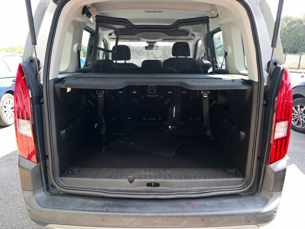 Peugeot Rifter 1.2 Allure Standard Puretech Grey #5