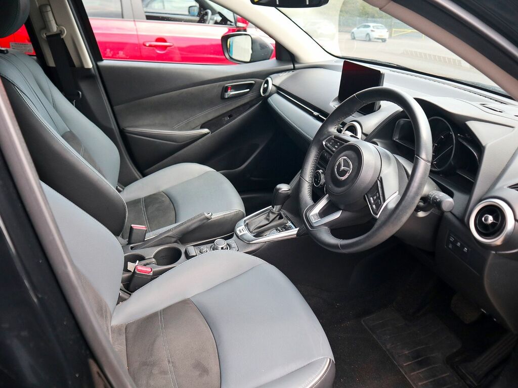Mazda 2 Gt Sport Skyactiv-g Black #3