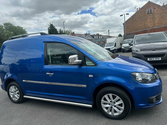 Volkswagen Caddy 1.6 Tdi C20 Highline Blue #6