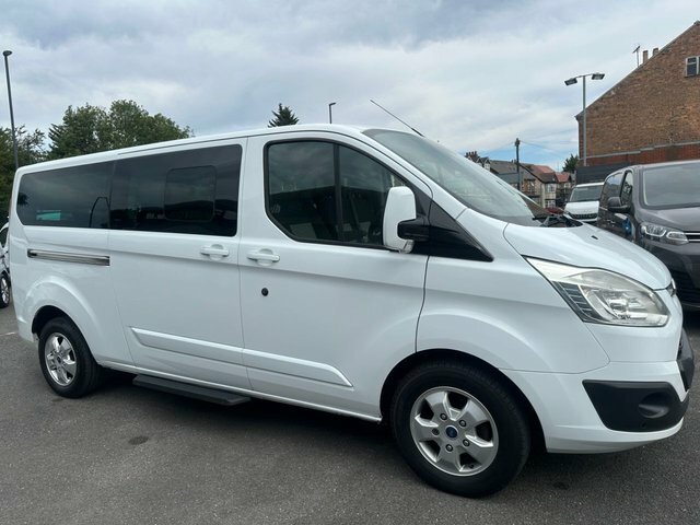 Ford Tourneo Custom 2.0 Tdci 170Ps Low Roof 8 Seater Titanium Grey #5