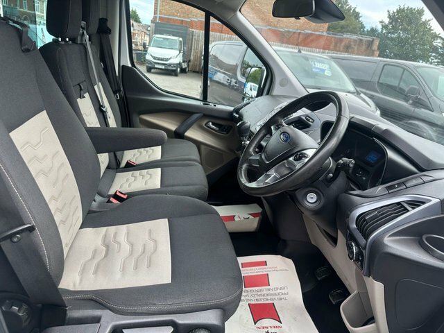 Ford Tourneo Custom 2.0 Tdci 170Ps Low Roof 8 Seater Titanium Grey #14