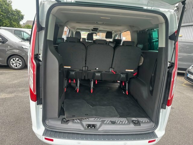 Ford Tourneo Custom 2.0 Tdci 170Ps Low Roof 8 Seater Titanium Grey #24