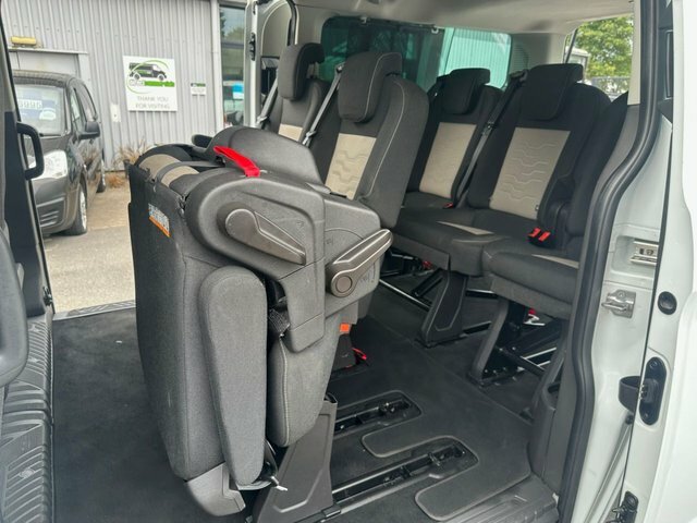 Ford Tourneo Custom 2.0 Tdci 170Ps Low Roof 8 Seater Titanium Grey #22