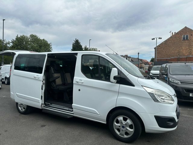Ford Tourneo Custom 2.0 Tdci 170Ps Low Roof 8 Seater Titanium Grey #10