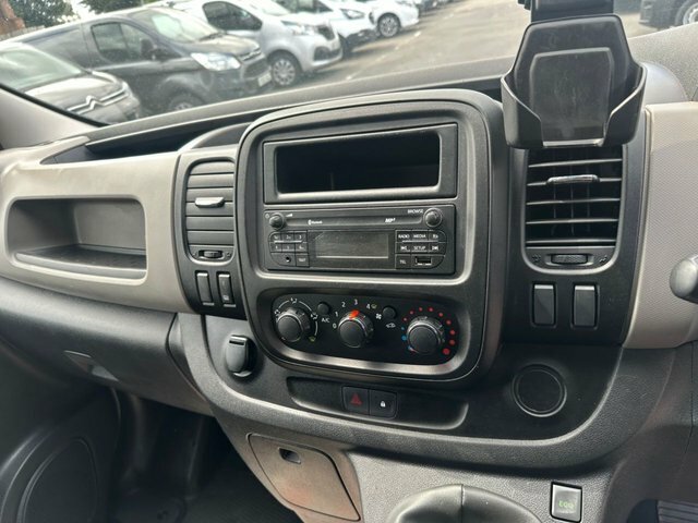 Renault Trafic Lh29 Business Dci Energy L2h2 U160083 White #15