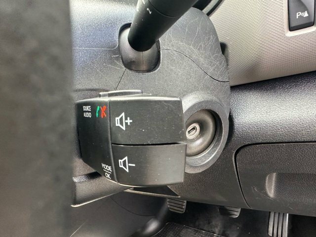 Renault Trafic Lh29 Business Dci Energy L2h2 U160083 White #17