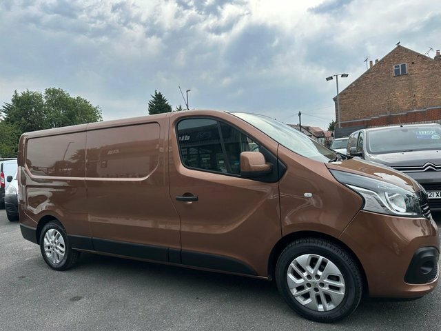 Renault Trafic 1.6 Dci 27 Business Swb Standard Roof Euro 6 White #34