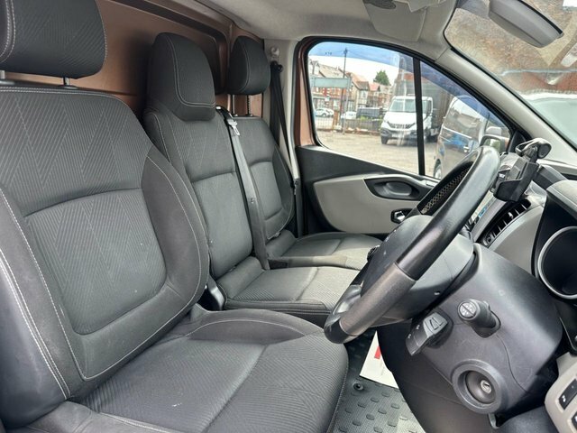 Renault Trafic 1.6 Dci 27 Business Swb Standard Roof Euro 6 White #13