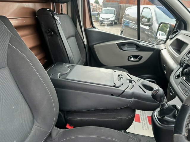 Renault Trafic 1.6 Dci 27 Business Swb Standard Roof Euro 6 White #11