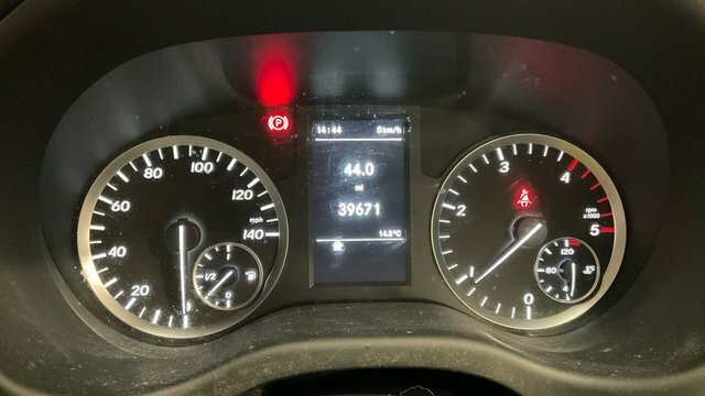 Mercedes-Benz Vito 1.6 109 Cdi Panel White #3