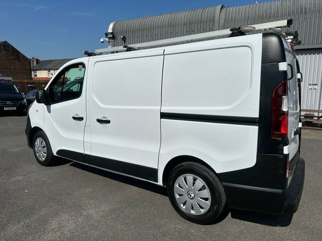 Vauxhall Vivaro Combi White #27