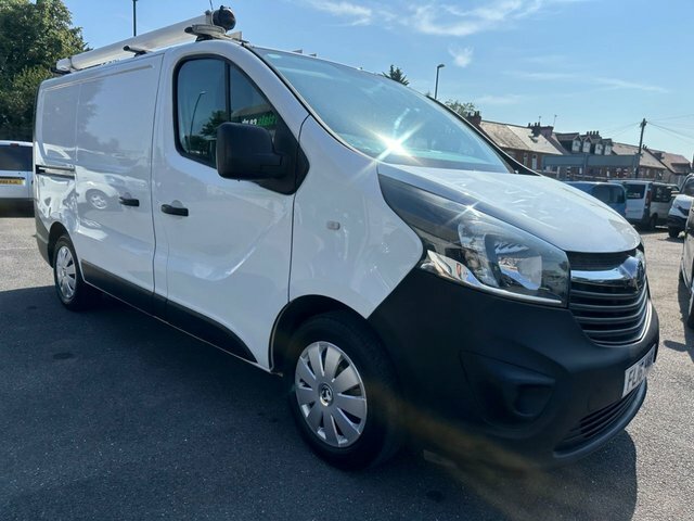 Vauxhall Vivaro 1.6 Cdti 2900 Ecoflex White