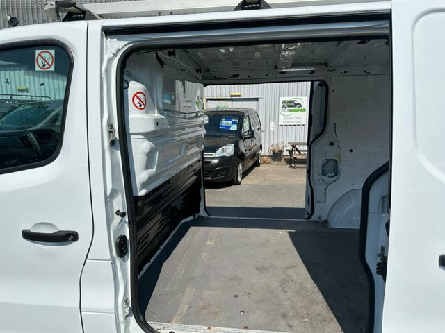 Vauxhall Vivaro Combi White #23