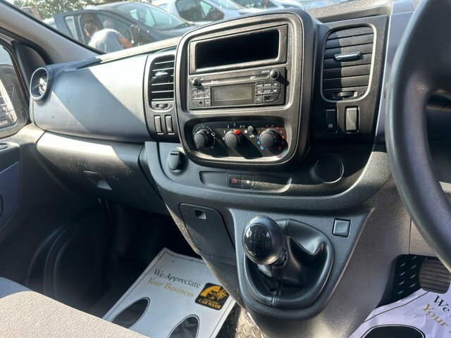Vauxhall Vivaro Combi White #11