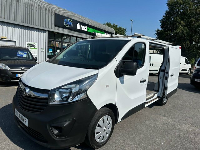 Vauxhall Vivaro Combi White #22