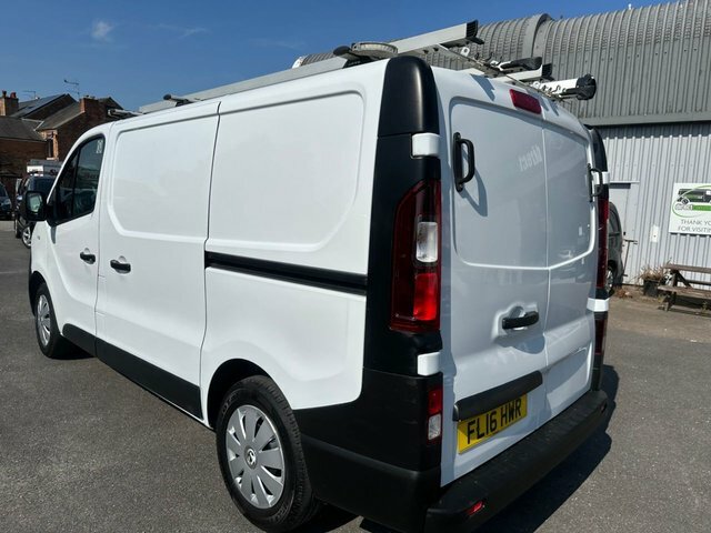 Vauxhall Vivaro Combi White #26