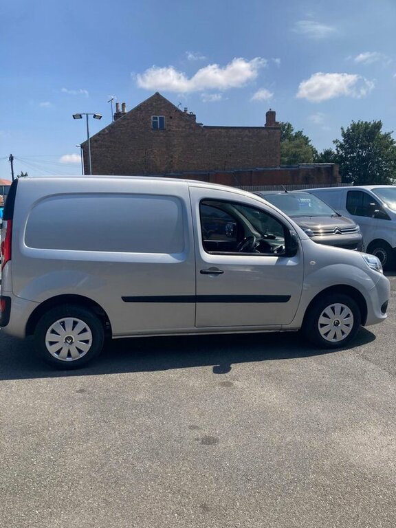 Renault Kangoo  White #9