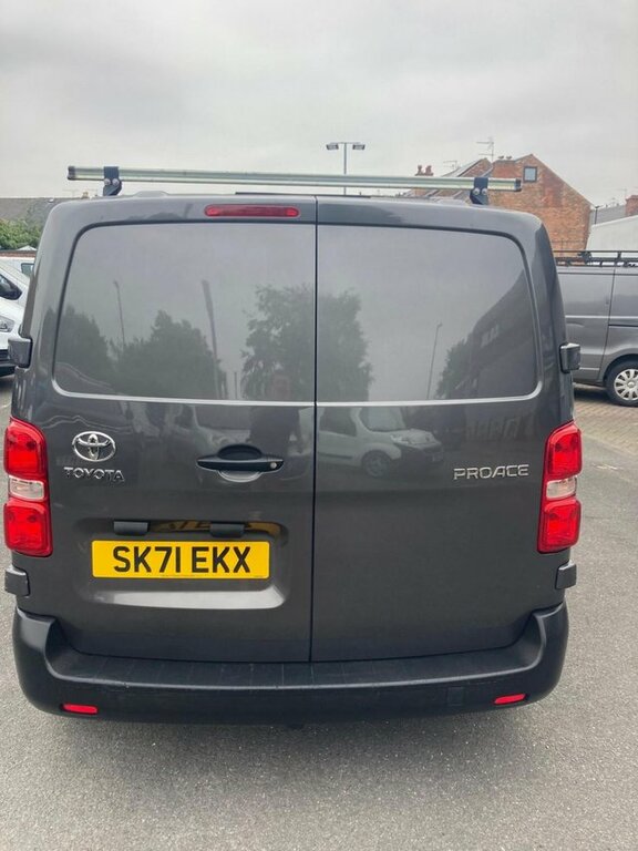 Toyota PROACE 1.5D Active Medium Panel Grey #3