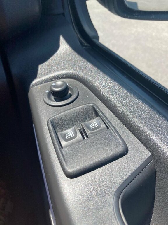 Vauxhall Vivaro Black #8