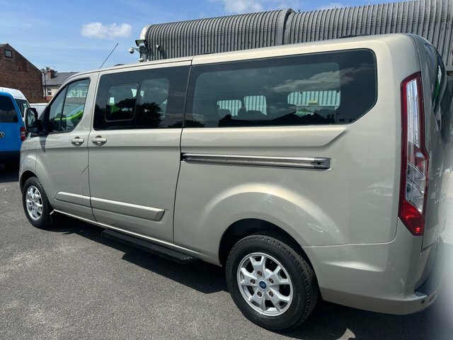 Ford Tourneo Custom 2.2 300 Tdci Limited Brown #3
