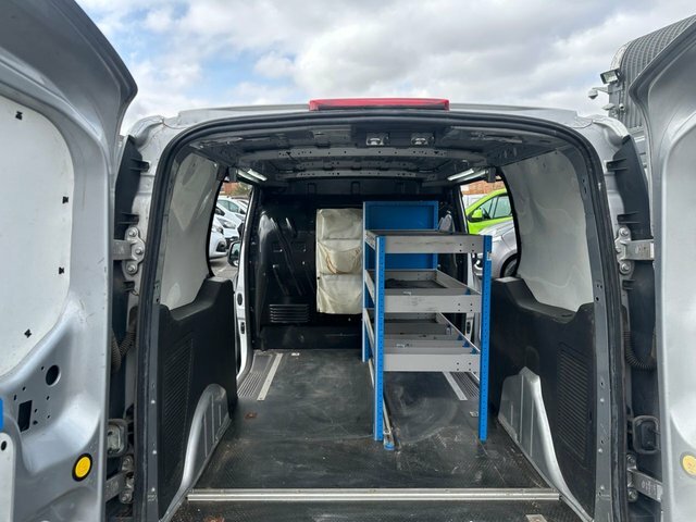 Ford Transit Connect Connect 1.5L 210 Trend Pv 0D 100 Bhp Grey #9
