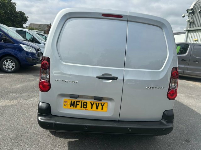 Peugeot Partner 1.6 Bluehdi 854 Professional Silver #4