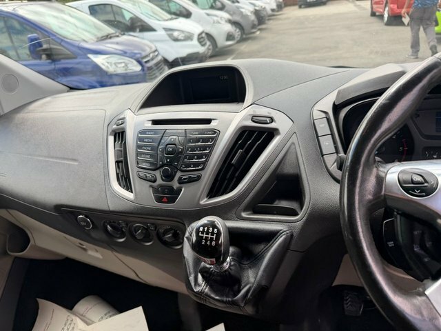 Ford Tourneo Custom 310 Ecoblue Titanium Minibus Silver #15