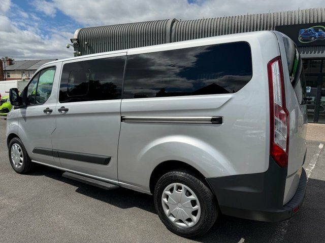 Ford Tourneo Custom 310 Ecoblue Titanium Minibus Silver #23