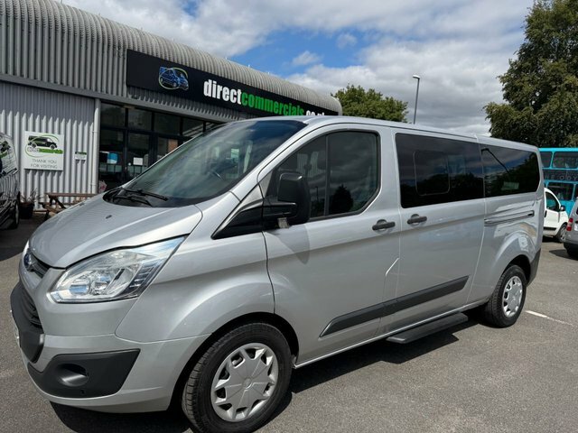 Ford Tourneo Custom 310 Ecoblue Titanium Minibus Silver #29