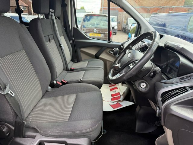 Ford Tourneo Custom 310 Ecoblue Titanium Minibus Silver #12