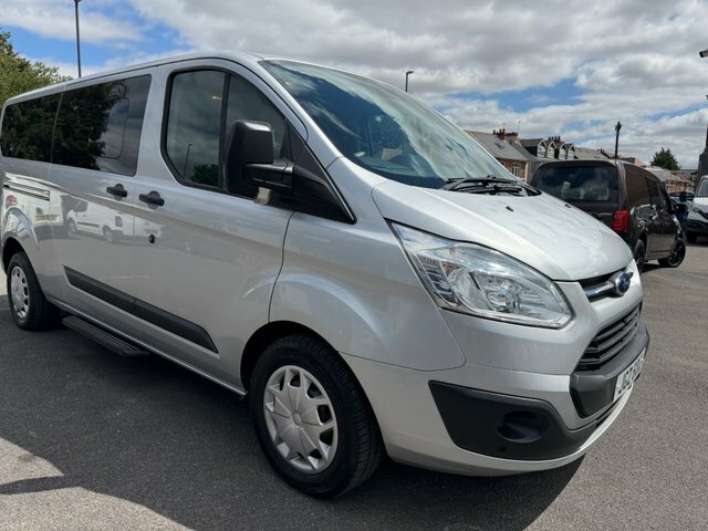 Ford Tourneo Custom 310 Ecoblue Titanium Minibus Silver #22