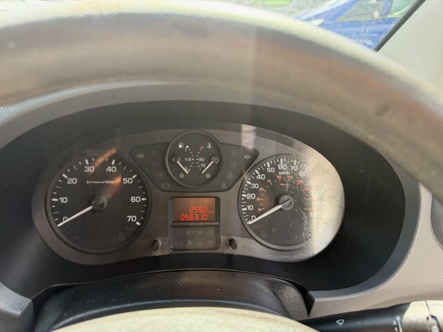 Peugeot Partner 1.6 Bluehdi 744 S White #4